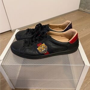 Gucci tennis shoes